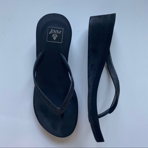 reef sparkle flip flops